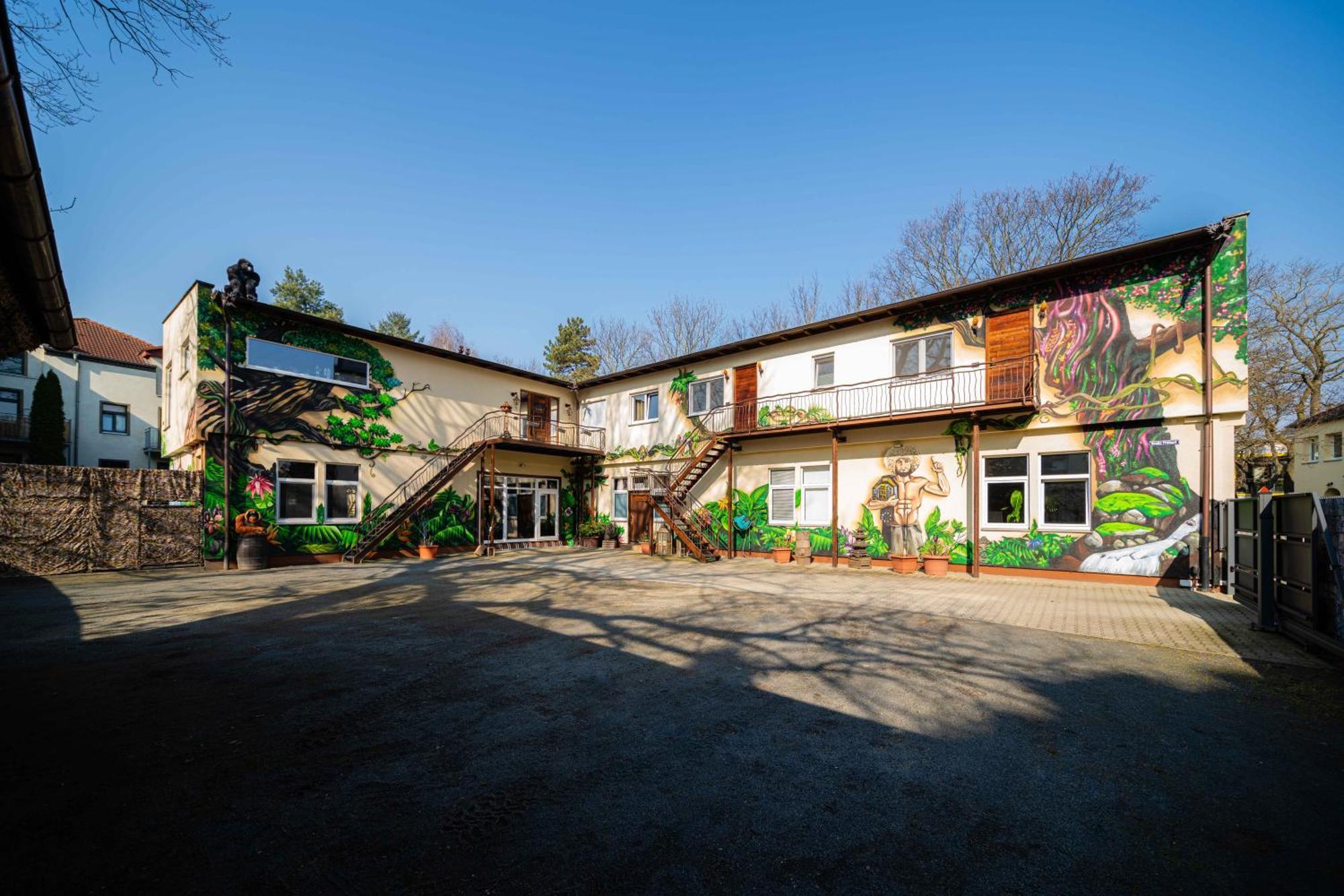 Apartment White Der Sportschule Badura Leipzig Eksteriør bilde